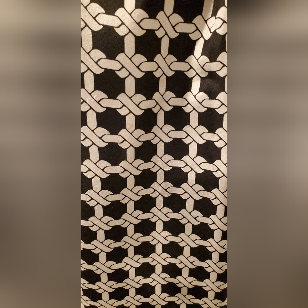 Shoshanna Black and White Patterned Dress,Halter Neck Size 8. - Picture 10 of 13